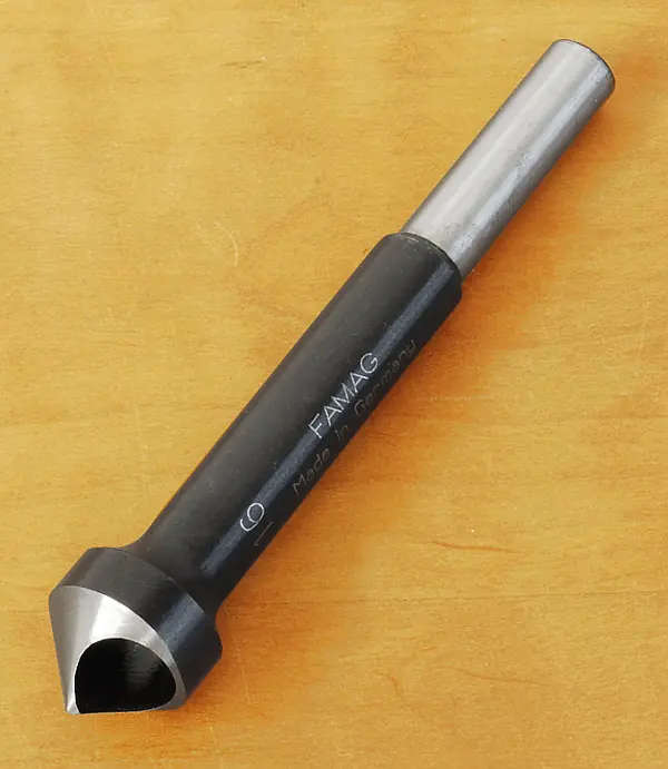 Svasatori fresanti HSS per legno FAMAG