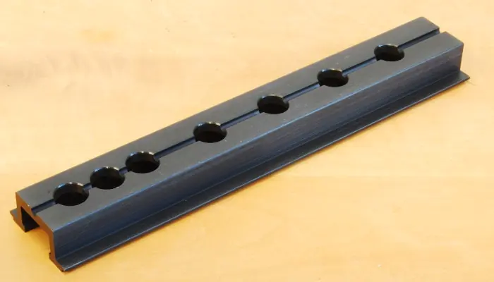 Bianrio da 20 cm (8 inch) per spinatura  VERITAS