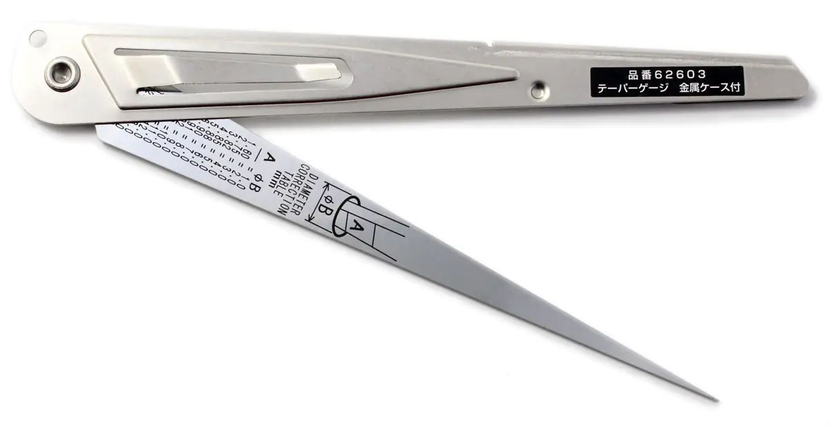Calibro ad ago con supporto in metallo e fermaglio SHINWA Calibro ad ago con supporto in metallo e fermaglio SHINWA