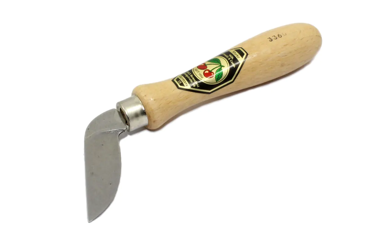 Coltello da intaglio a lama piegata e curva DUE CILIEGE