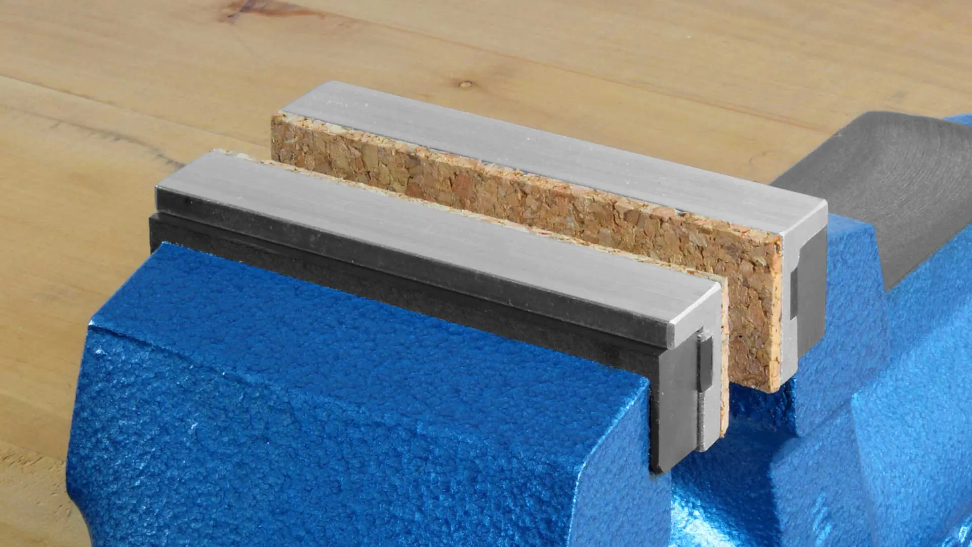 Paio di ganasce magnetiche in alluminio da 125 mm con fodere di sughero YORK