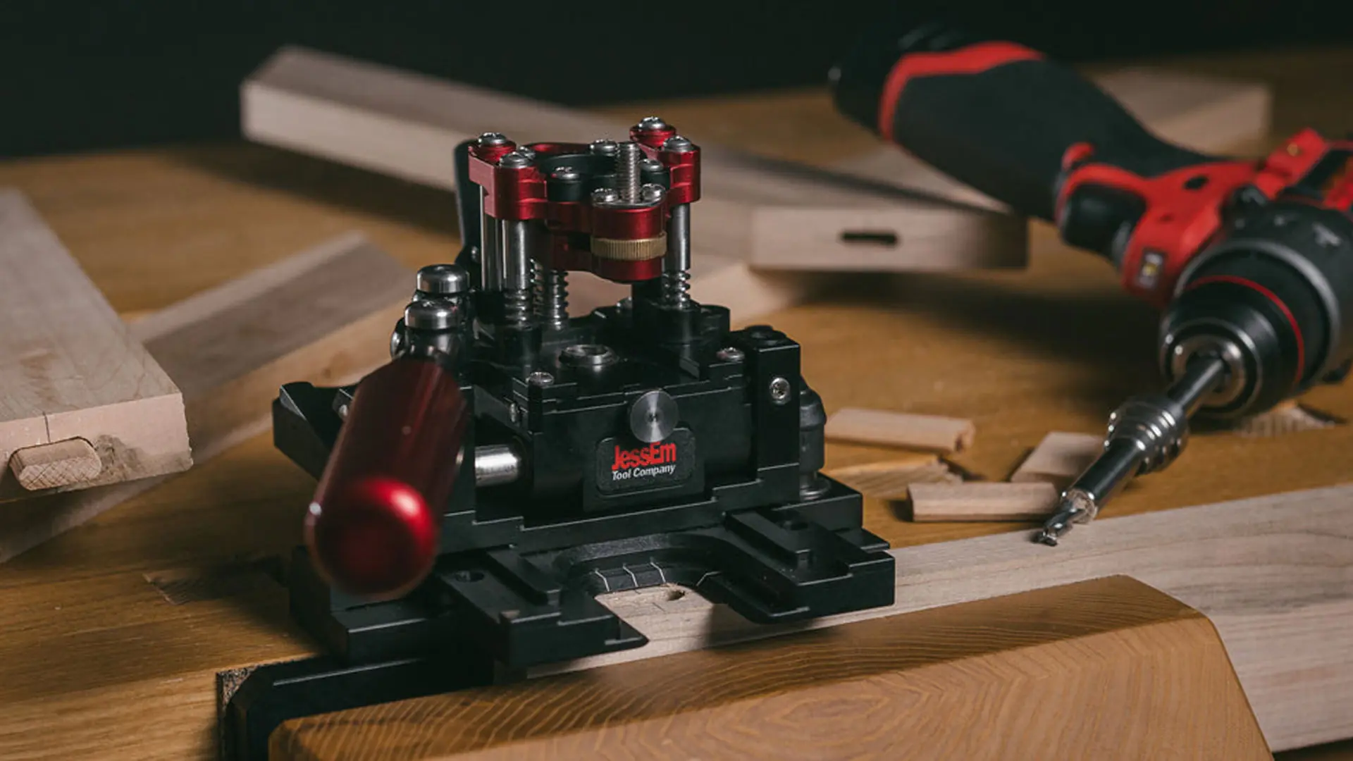JessEm Pocket Mill Pro con guida angolare