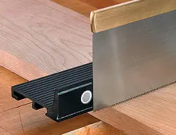 Guida per sega megnatica 8 pollici (203 mm) VERITAS Guida per sega megnatica 8 pollici (203 mm) VERITAS
