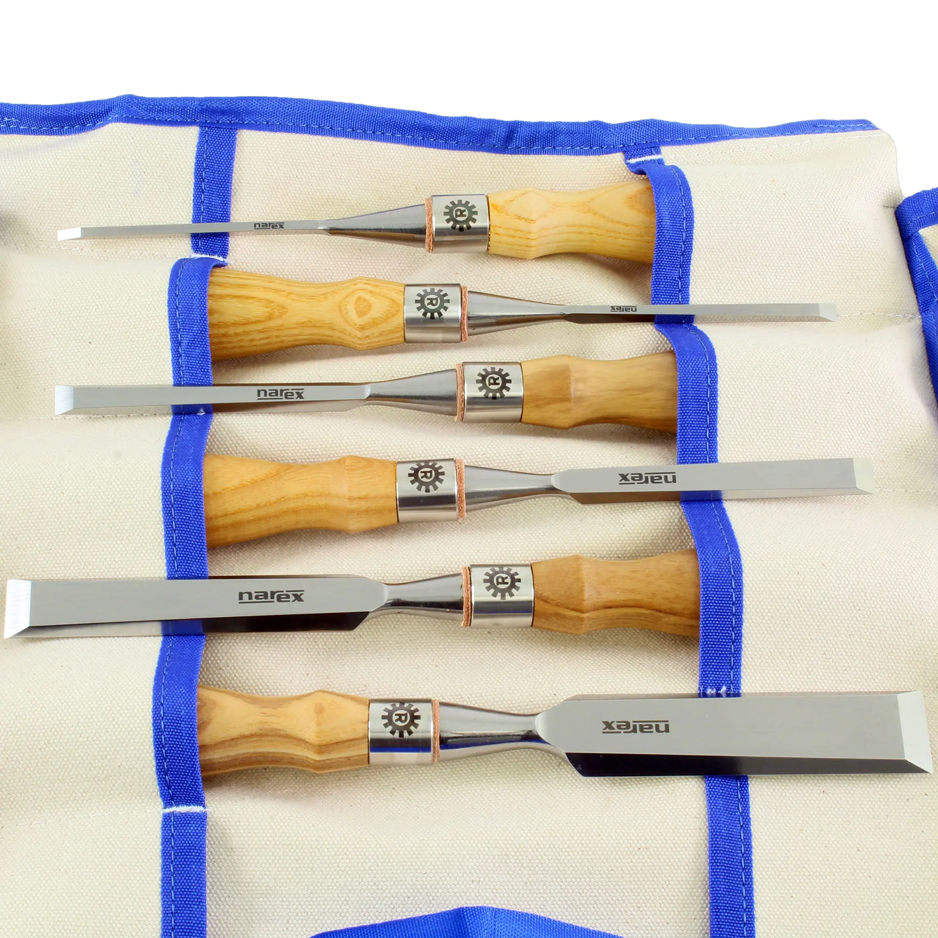 Set di 6 scalpelli RICHTER in borsa arrotolabile in tela 3-6-10-13-19-25 mm NAREX Set di 6 scalpelli RICHTER in borsa arrotolabile in tela 3-6-10-13-19-25 mm NAREX