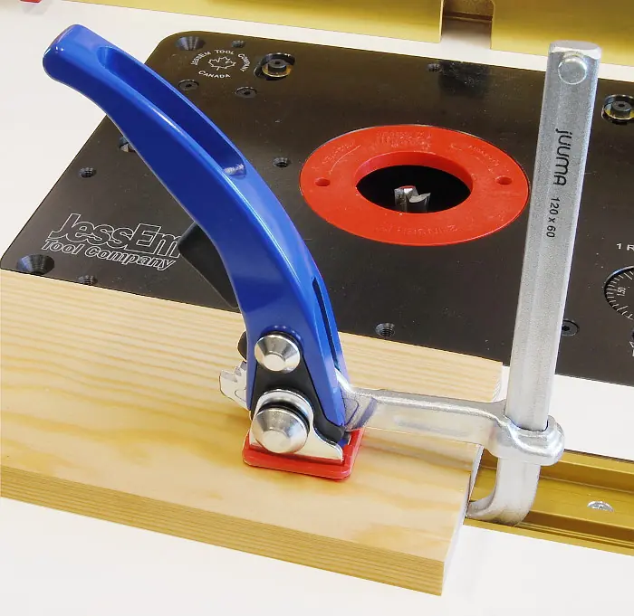Morsetti per T-Tracks 120/60 mm con maniglia a leva JUUMA Morsetti per T-Tracks 120/60 mm con maniglia a leva JUUMA
