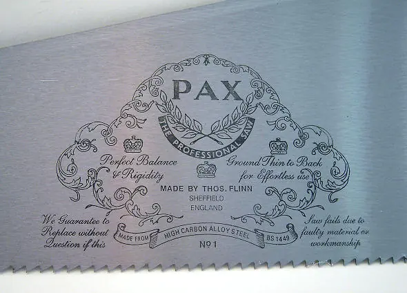 Segaccio Pax 51 cm = 20 pollici 4-1/2 TPI lungo vena maniglia di faggio chiuso FLINN Segaccio Pax 51 cm = 20 pollici 4-1/2 TPI lungo vena maniglia di faggio chiuso FLINN
