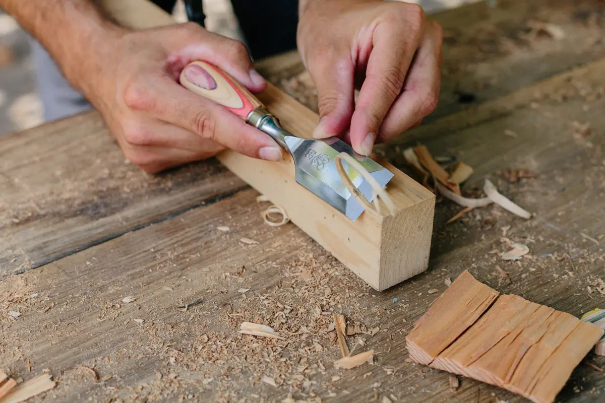 W.I.N.A.C. Scalpello corto 35 mm in custodia in pelle con manico da skateboard KIRSCHEN