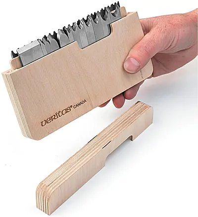 Box for VERITAS Combination Plane Blades Box for VERITAS Combination Plane Blades