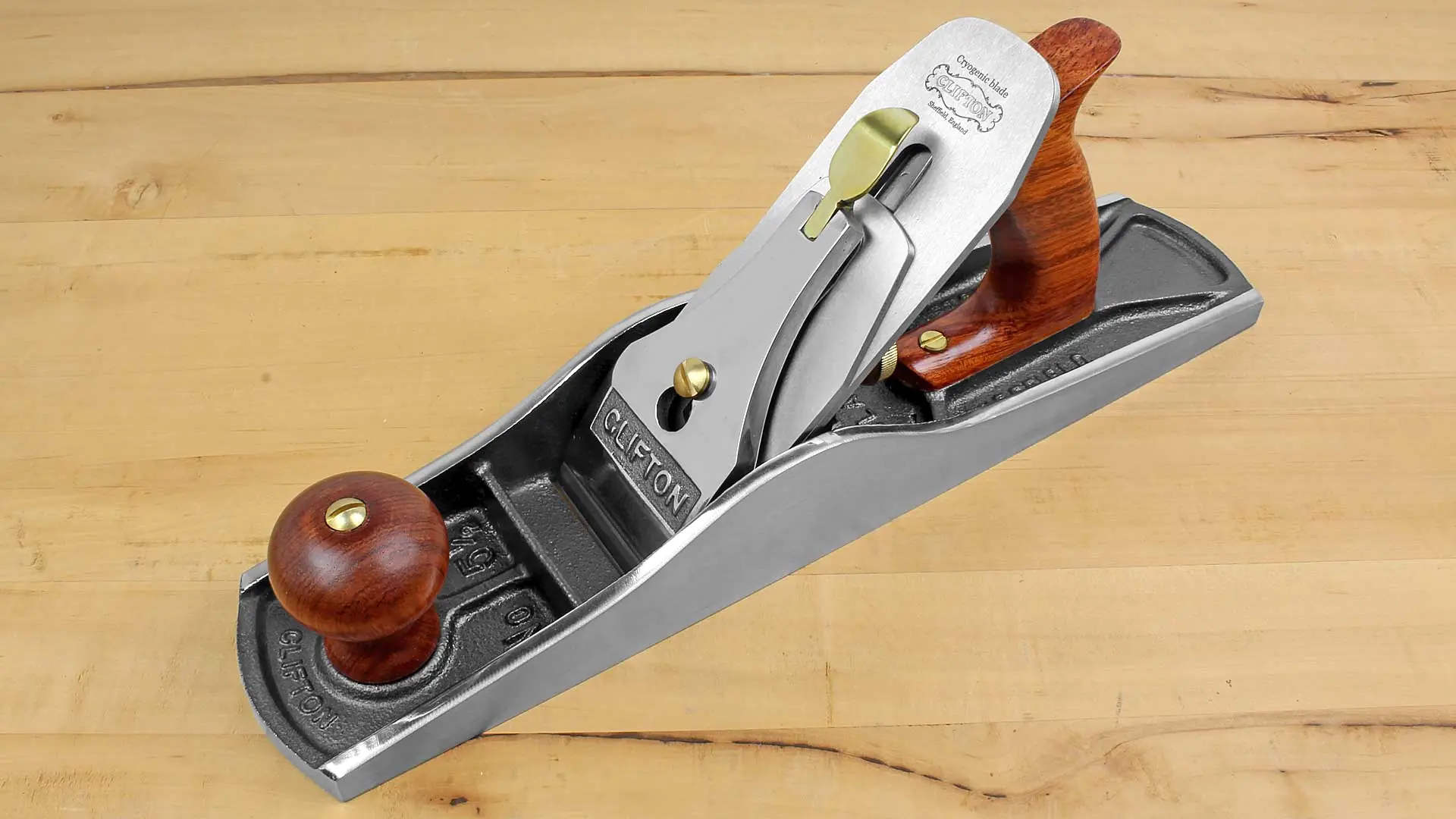 Sbozzino no. 5-1/2 lama 60mm CLIFTON