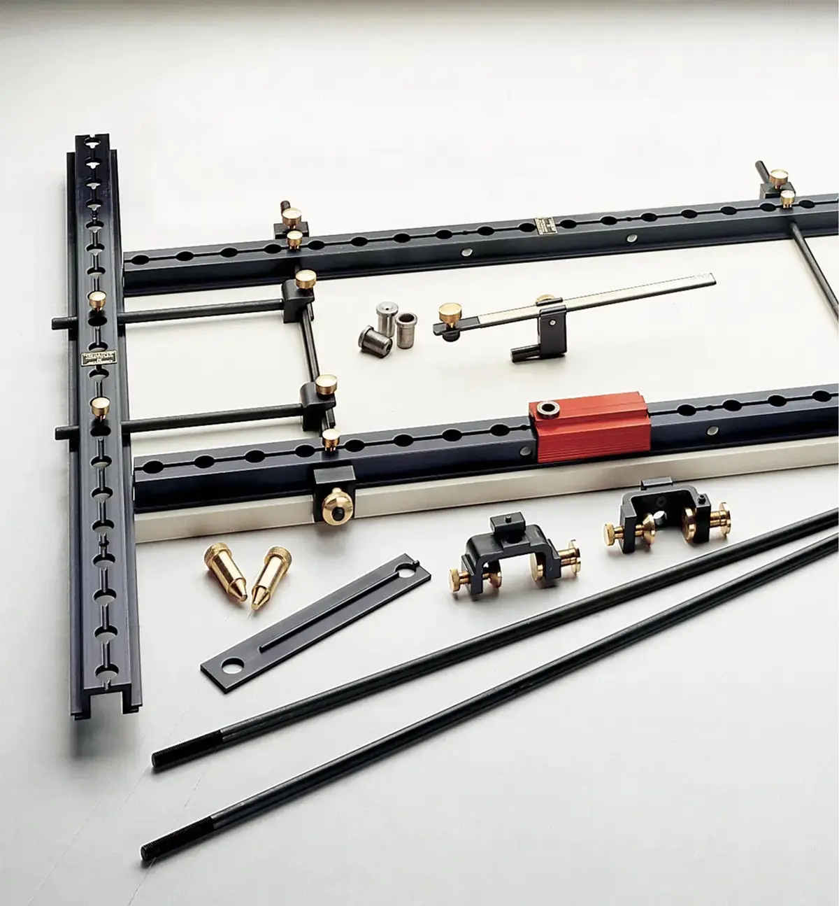 Sistema per mobili (Cabinetmaking System) 32 Deluxe VERITAS