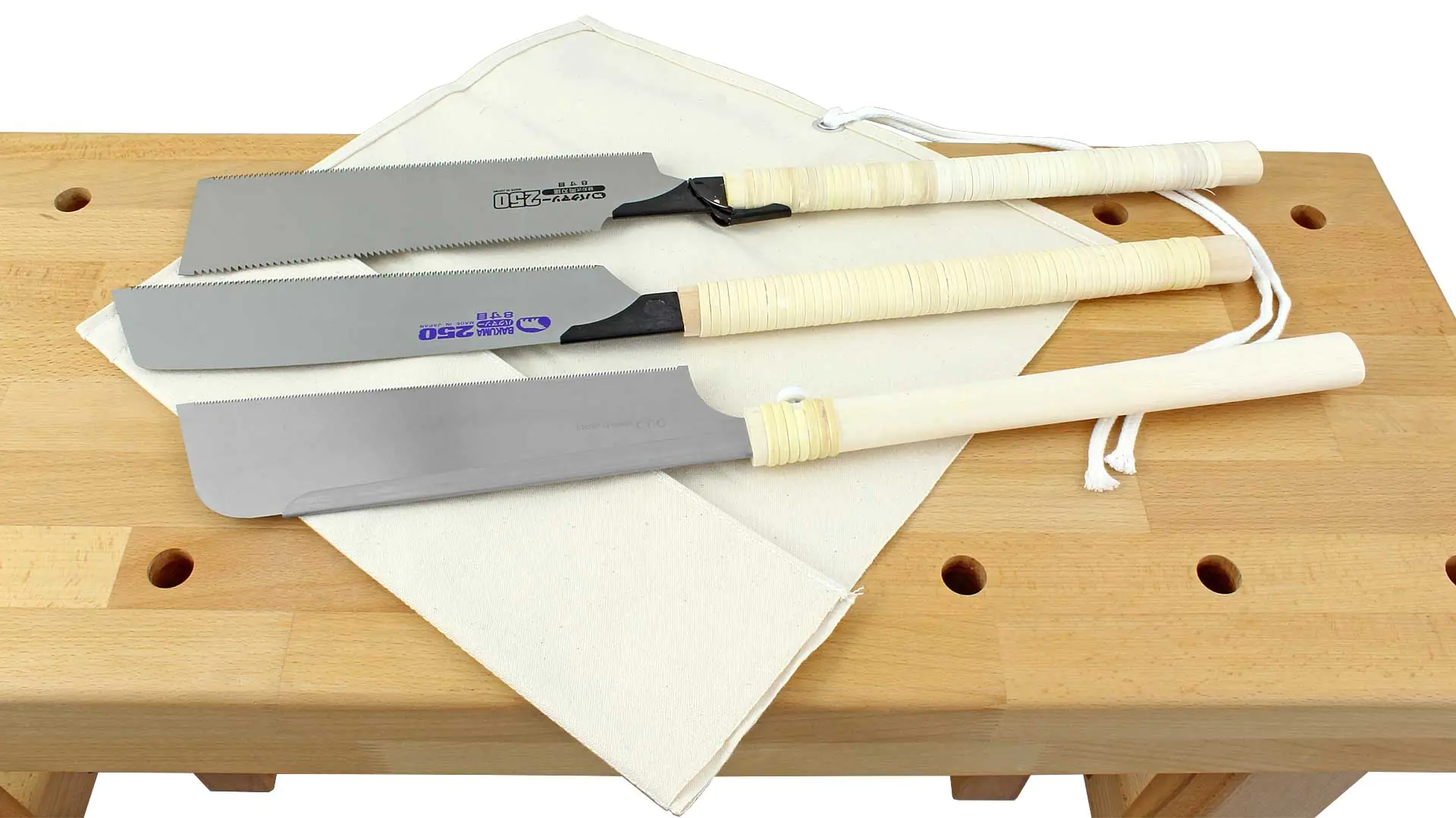 Set di 3 seghe: Ryoba 309310 - Dozuki 312028 - Kataba 309300 - grossa custodia in tessuto 309858