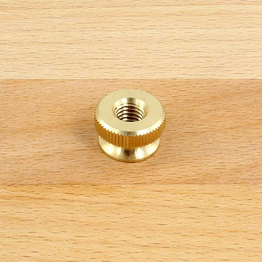 BRASS KNURLED THUMB NUT M8 Set 4 pcs