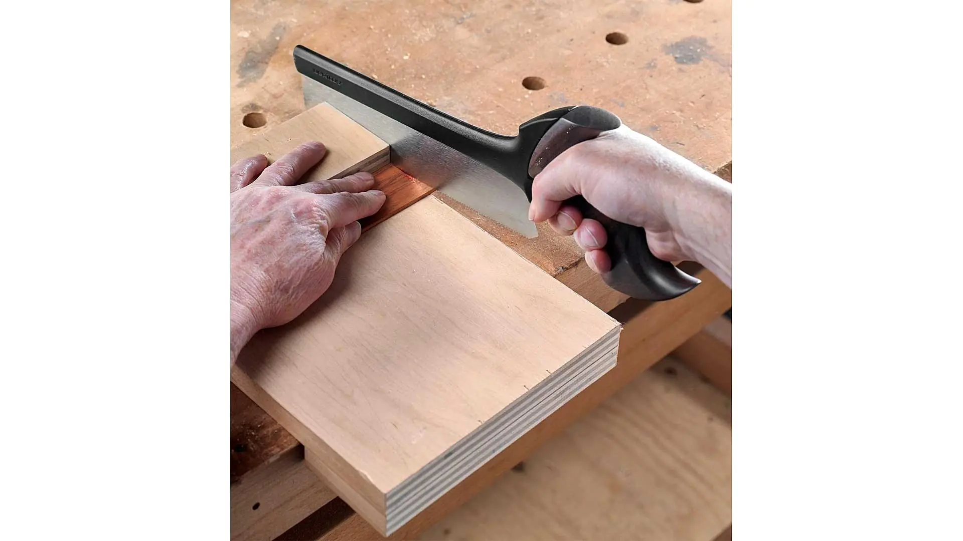 Fine-Tooth Crosscut Saw Blade 9 inch (229 mm) Pitch 22 TPI (1.15 mm) VERITAS Fine-Tooth Crosscut Saw Blade 9 inch (229 mm) Pitch 22 TPI (1.15 mm) VERITAS