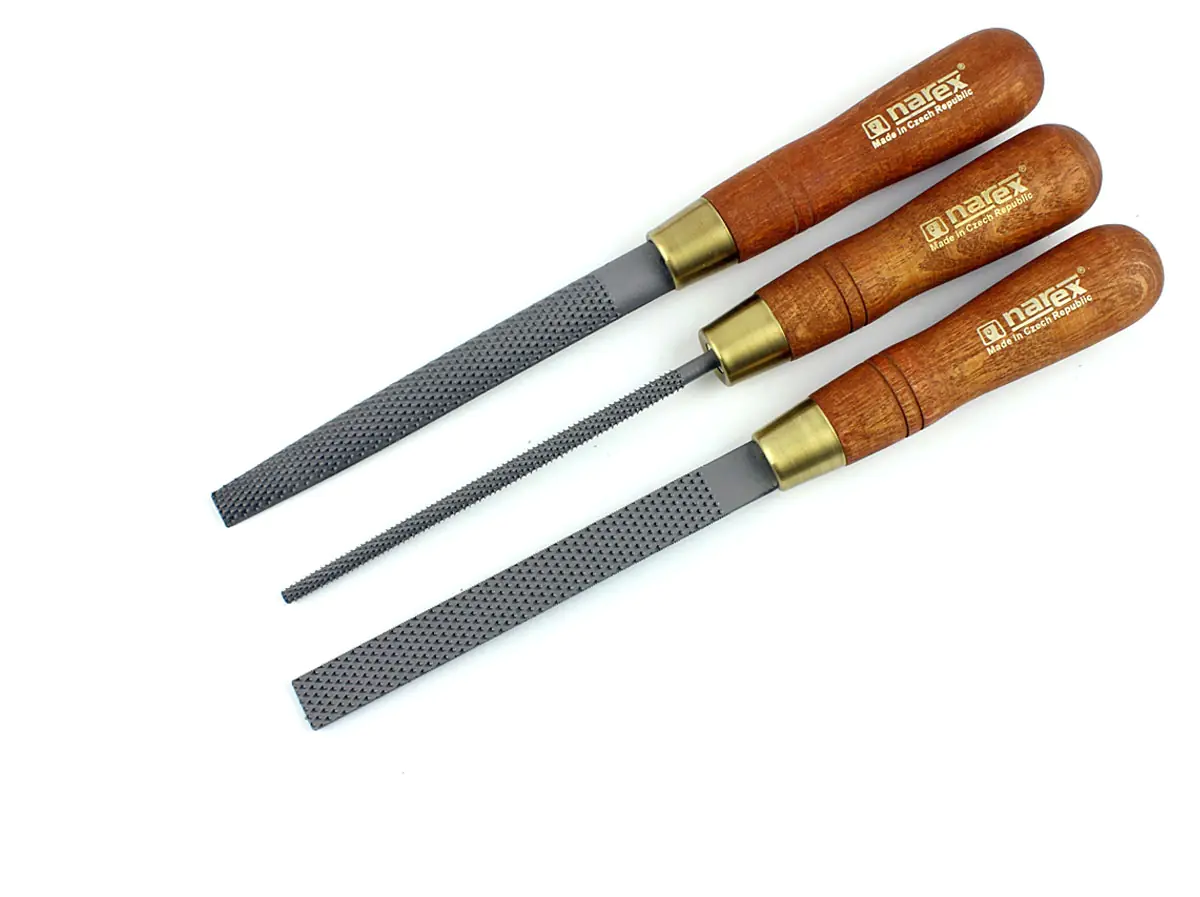 Set of 3 Rasps flat-round-halfround with Wooden Handle 20 Teeth per cm2 Cutting Length 150 mm NAREX Set of 3 Rasps flat-round-halfround with Wooden Handle 20 Teeth per cm2 Cutting Length 150 mm NAREX