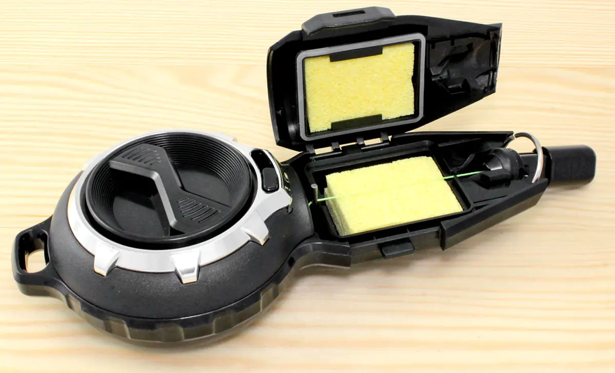 Pro Plus Marcatore professionale nero a linea d’inchiostro con riavvolgimento automatico e corda sottile con involucro blu SHINWA