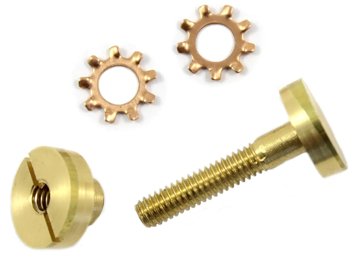 Set di viti con vite a testa svasata e dado scanalato in ottone