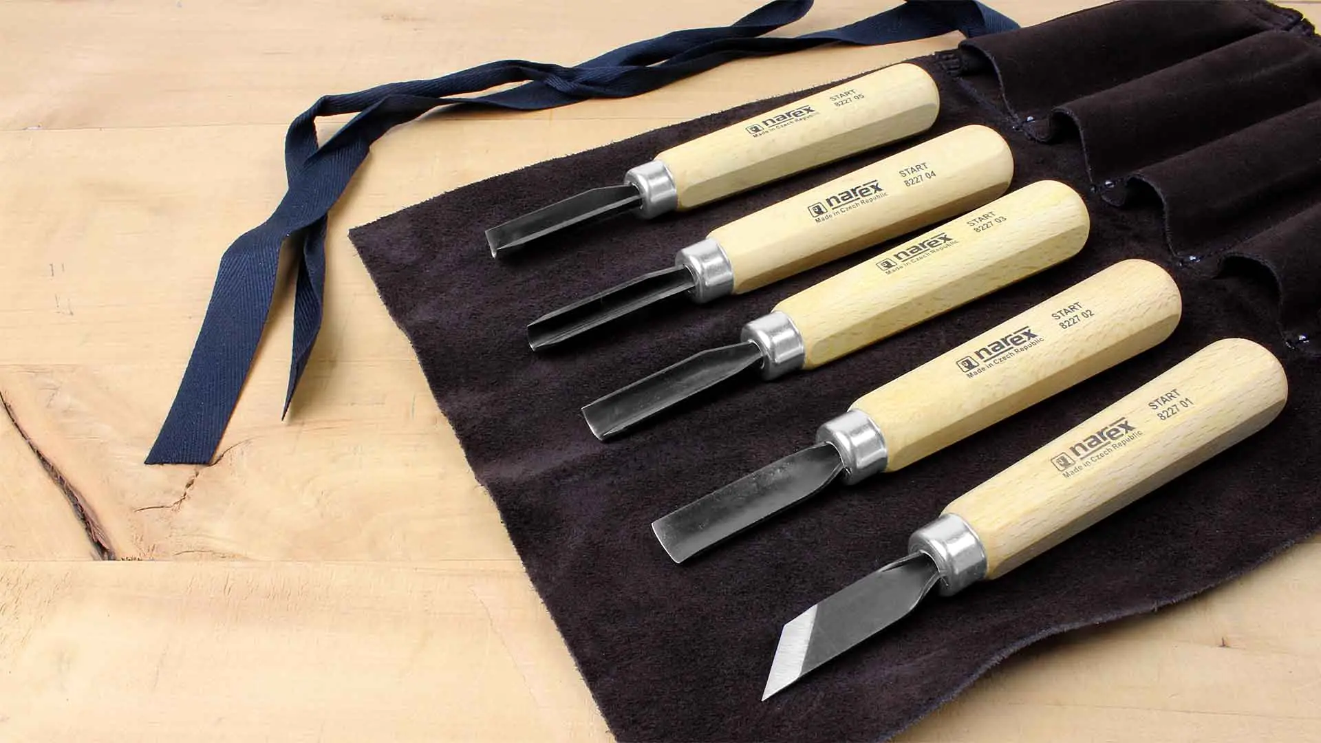 5 Pcs set carving chisels Start in leather tool roll NAREX 5 Pcs set carving chisels Start in leather tool roll NAREX