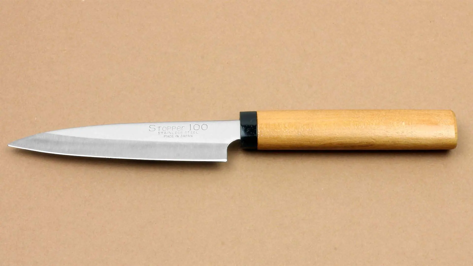 Coltello giapponese per frutta con lama appuntita e fodero di legno lunghezza lama 100 mm