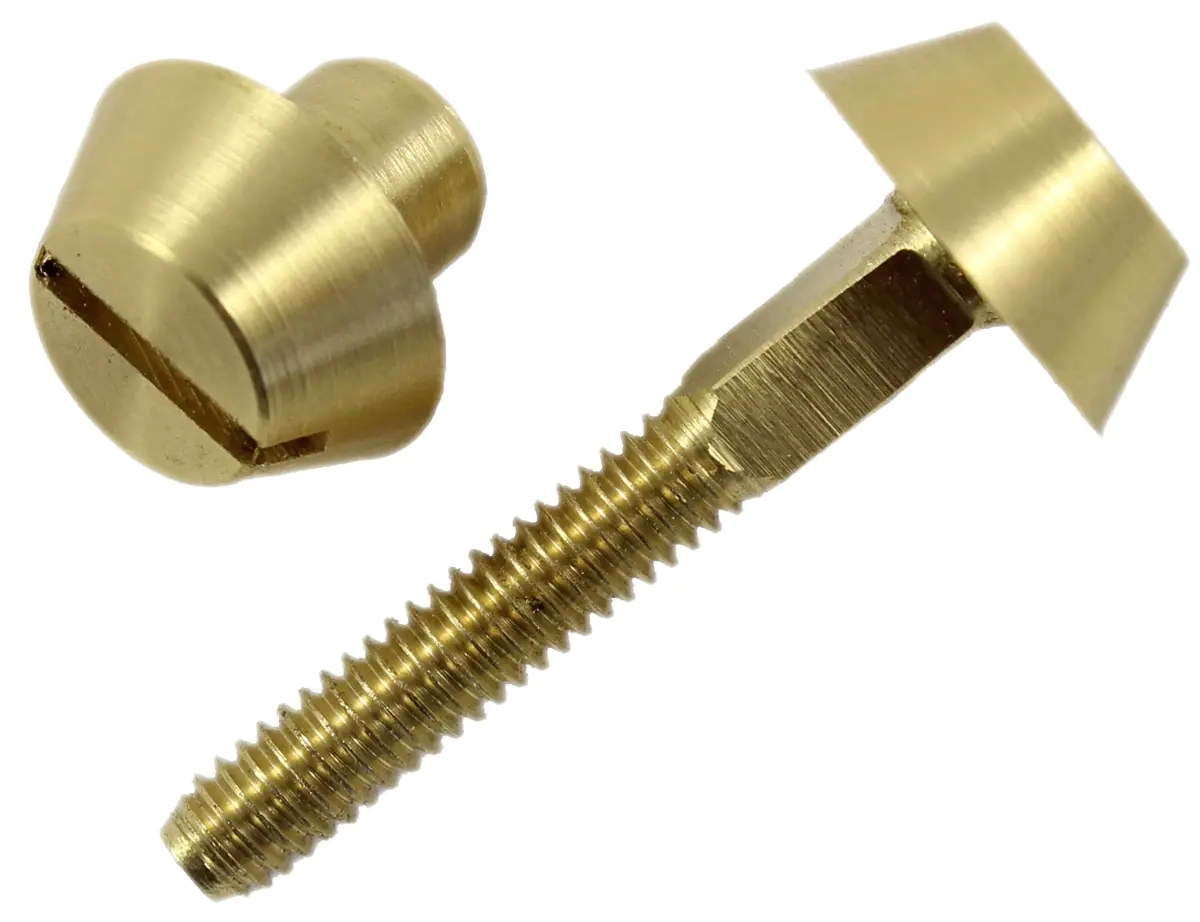 Set di viti con teste a tronco di cono Set di viti con teste a tronco di cono