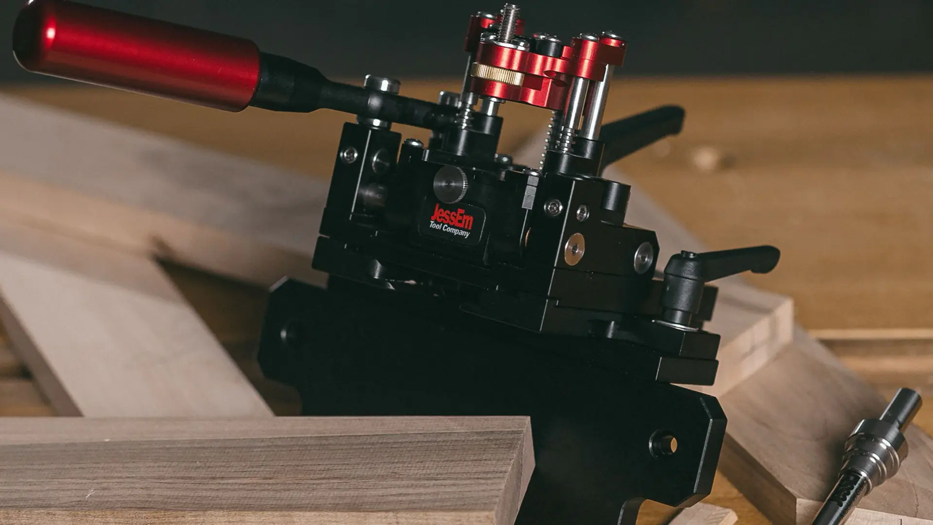 Pocket Mill Pro con Workstation in betulla baltica JESSEM Pocket Mill Pro con Workstation in betulla baltica JESSEM