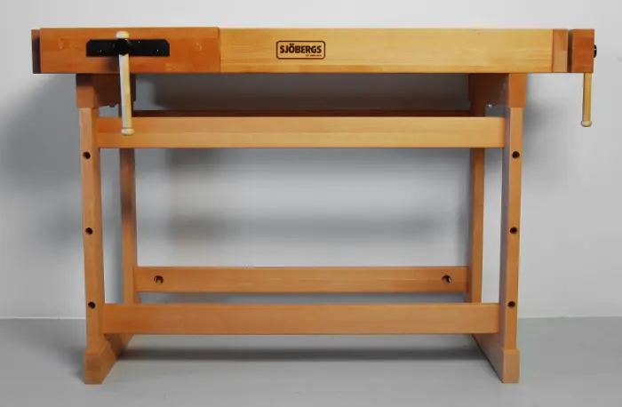 Banco di lavoro Scandi Plus 1425 lunghezza totale 1453 mm lunghezza piastra 1326 mm SJOEBERGS Banco di lavoro Scandi Plus 1425 lunghezza totale 1453 mm lunghezza piastra 1326 mm SJOEBERGS