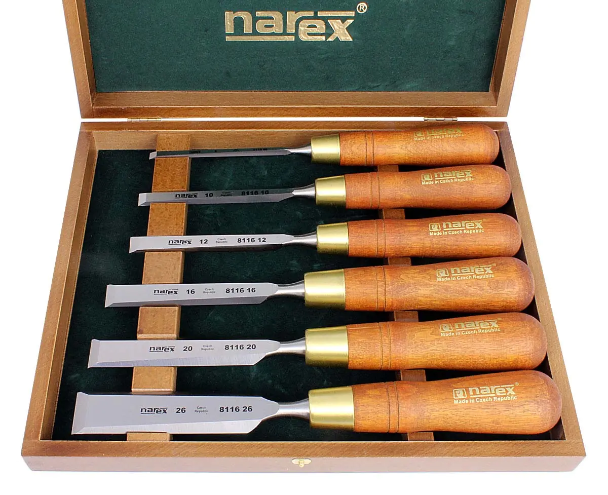 Set da 6 scalpelli 6-10-12-16-20-26mm in scatola di legno WOOD LINE PLUS NAREX