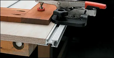 Edge T-Slot Track 609.6 x 47.6 x 17.5 mm (2 ft x 1-7/8 in. x 11/16 in.)) VERITAS Edge T-Slot Track 609.6 x 47.6 x 17.5 mm (2 ft x 1-7/8 in. x 11/16 in.)) VERITAS