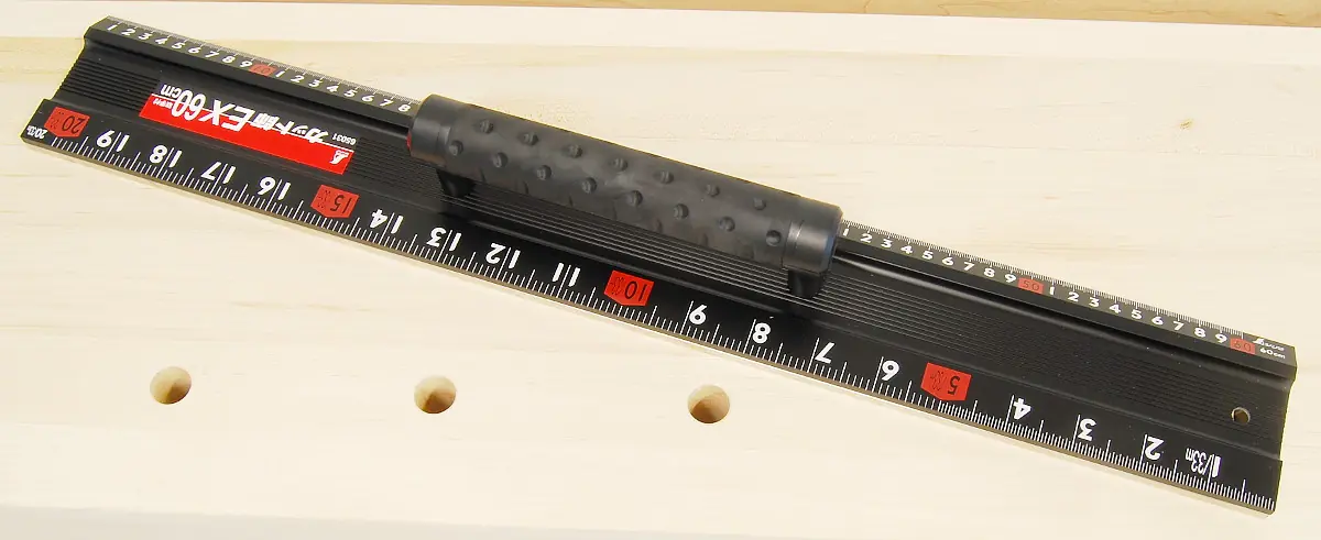 Riga per tagli - con manico 60 cm/shaku SHINWA Riga per tagli - con manico 60 cm/shaku SHINWA