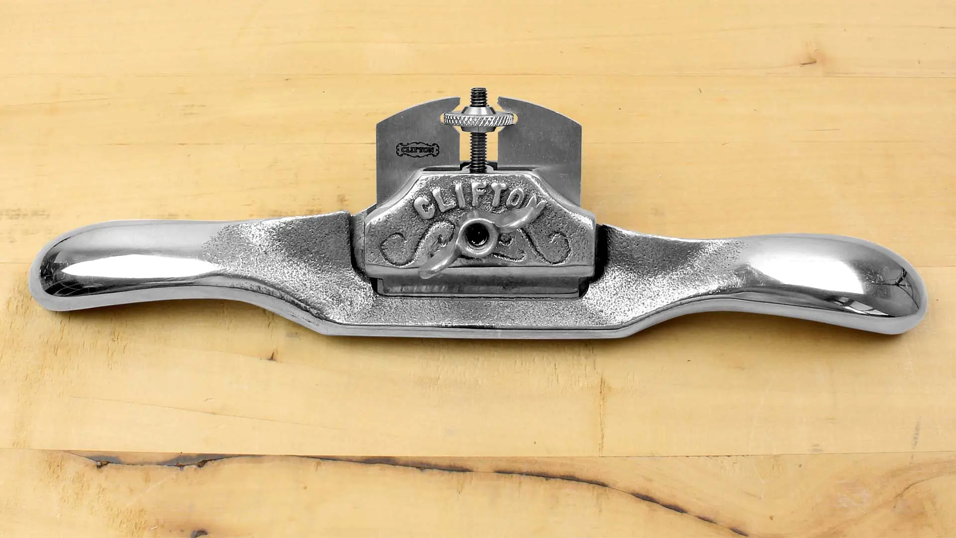 Vastringa no. 600 tagliente straight CLIFTON